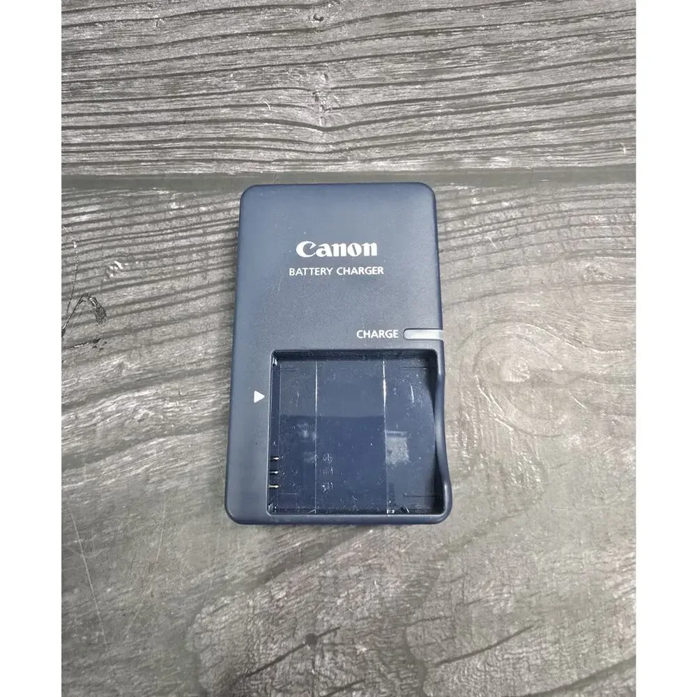 Canon PowerShot ELPH 300 HS 12.1MP Digital Camera Red Bundle CIB - Original Box